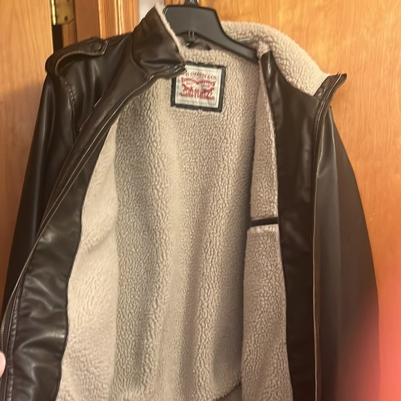 Levi’s Brown Leather Jacket - Picture 3 of 3